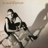 Sinéad O'Connor - Am I Not Your Girl? (LP)