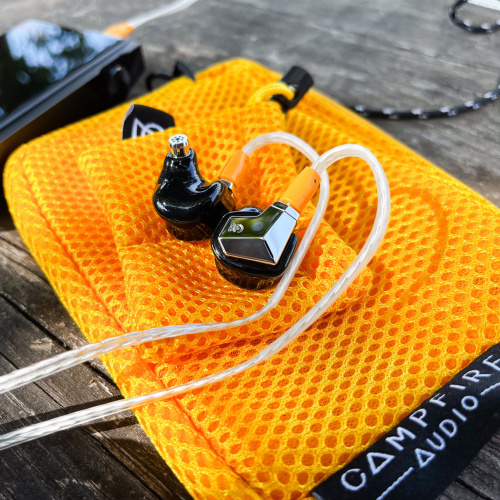 Campfire Audio Supermoon Essential Universal Black
