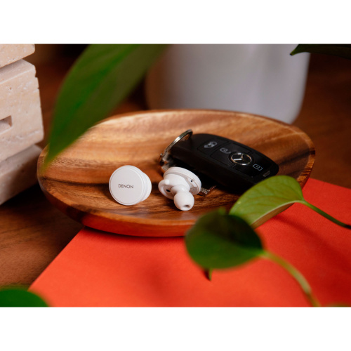 Denon PerL Pro White