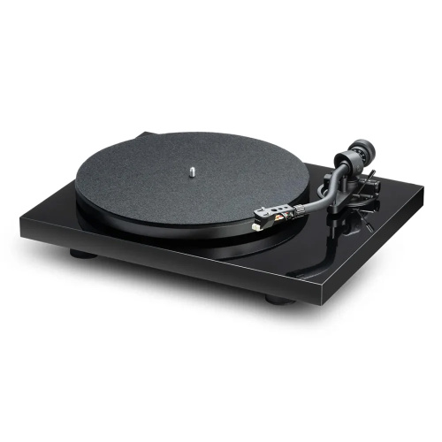 Pro-Ject Debut S (Rainier) High Gloss Black