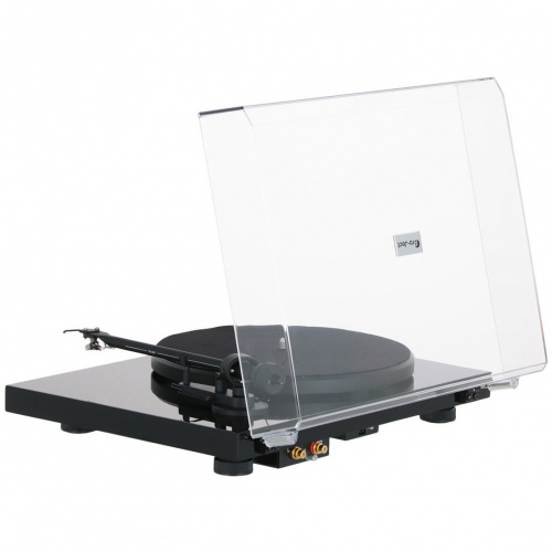Pro-Ject Debut III DC (OM5e) Piano Black