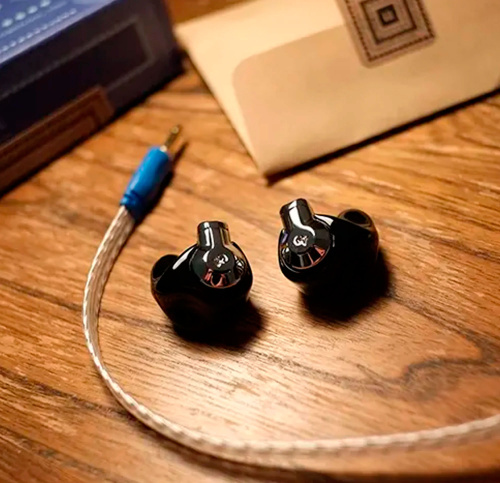Campfire Audio Cascara Essential Universal Black