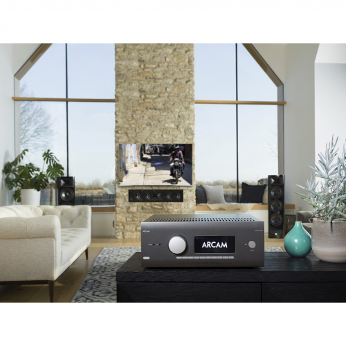 Arcam AVR21