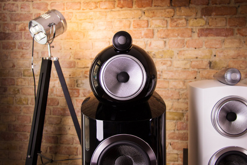 B&W 803 D3 Gloss Black (demo)