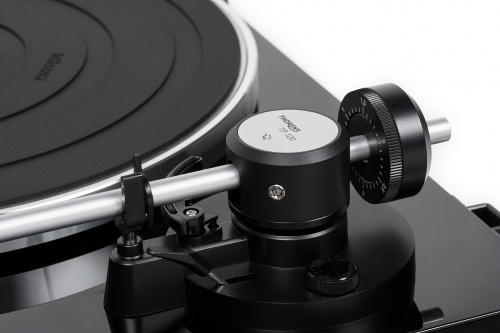 Thorens TD-204 High Gloss Black