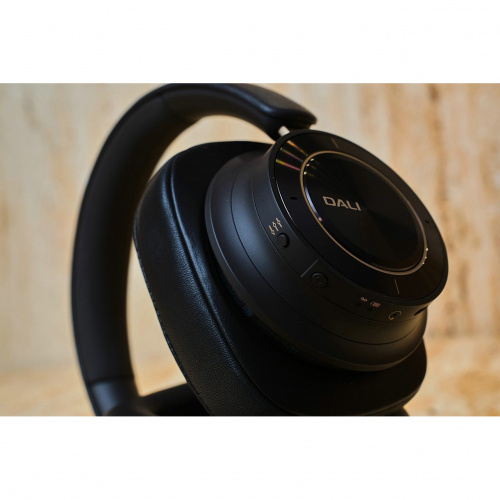 DALI IO-12 Dark Chocolate