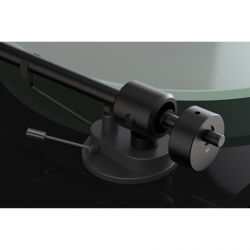 Pro-ject T1 BT (OM 5E) Piano Black