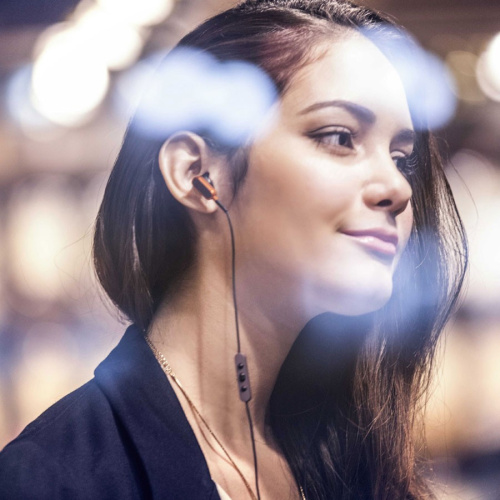 KEF M100 Champagne Gold