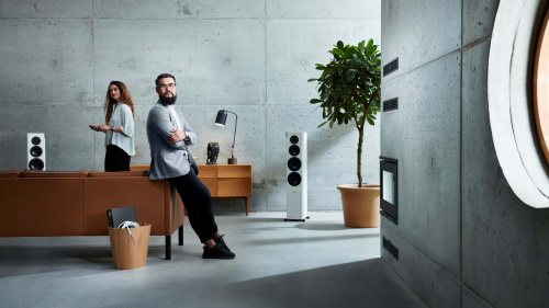 Dynaudio Focus 60 XD Black Piano Lacquer