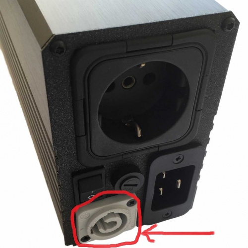 IsoTek Titan EVO3 Silver