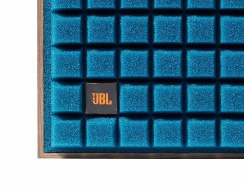 JBL L82 Classic Blue